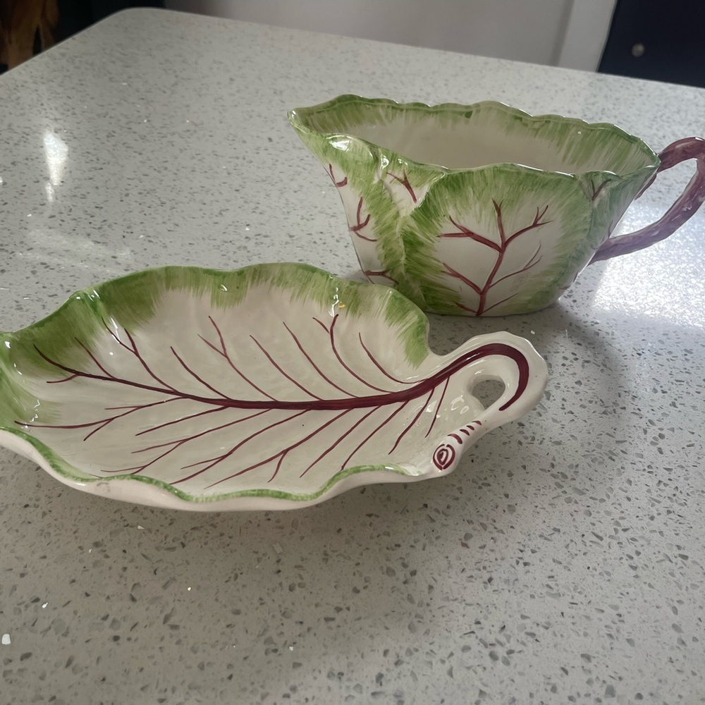 Leaf Design Ceramic Gravy Boat and Saucer
